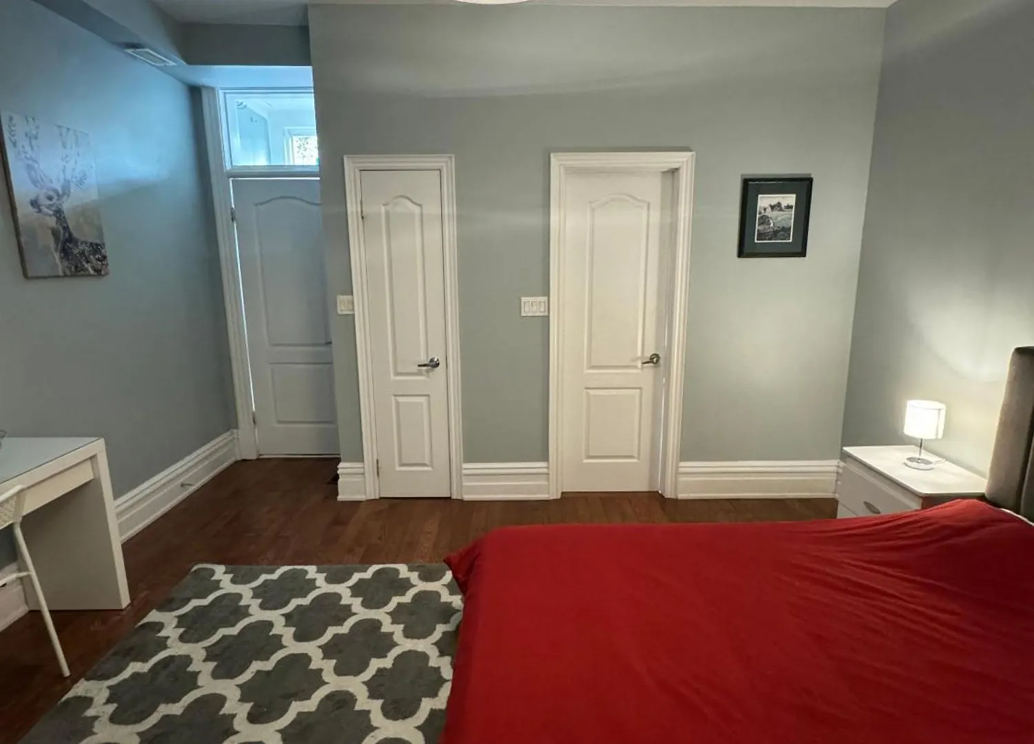 Spacious Townhouse Close To Dundas Square! Toronto Guest house