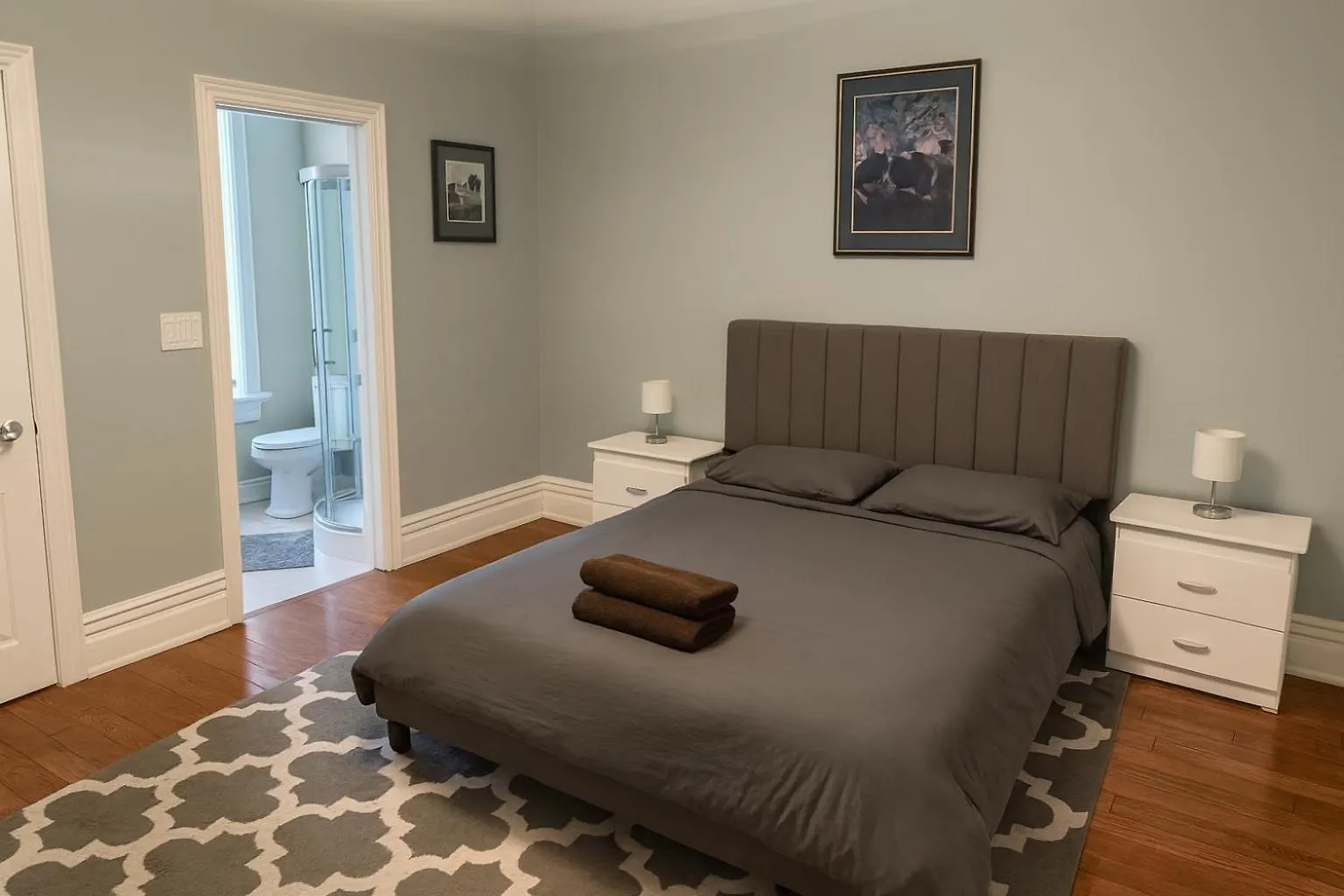 गेस्ट हाउस Spacious Townhouse Close To Dundas Square!